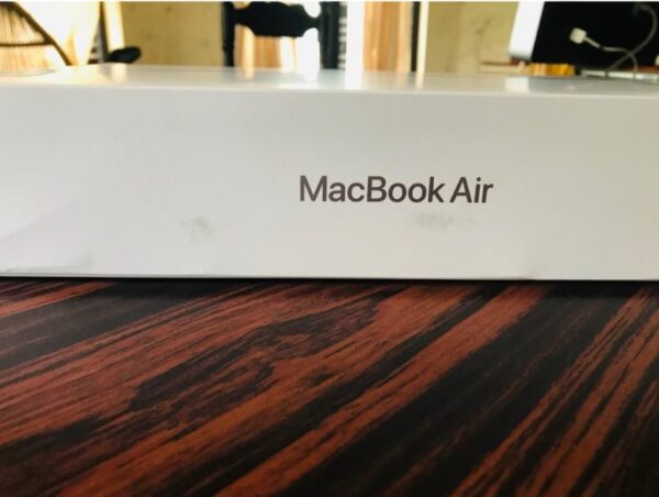 APPLE MACBOOK AIR BRAND NEW A2179 i5 8GB 512SSD - Image 5