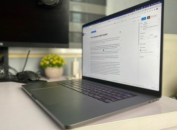 MacBook pro l 16 inch l 16 GB l 512 SSD l 6 GB Graphics l Warranty till 2023 - Image 3